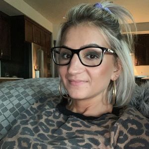 Meet your Posher, Rabija